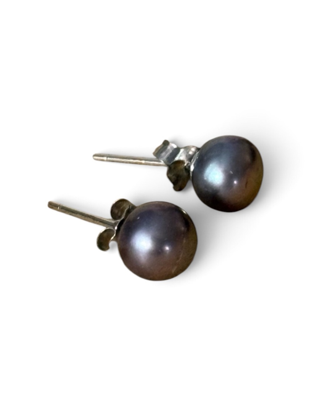 Sterling Silver Gray Freshwater Pearl Stud Earrings